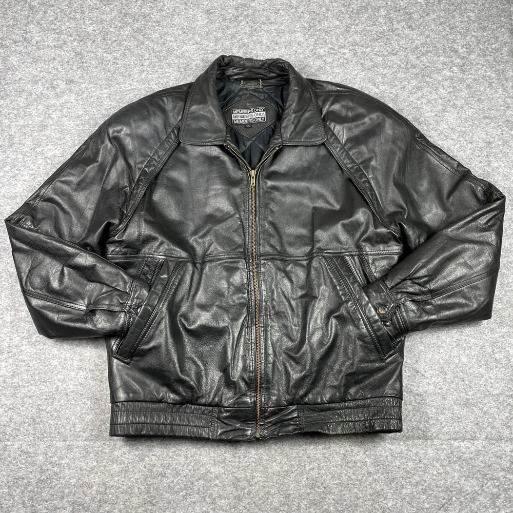 VTG 80s Members Only Jacket Mens 42L Black Genuine Leather Bomber Quilted Lined